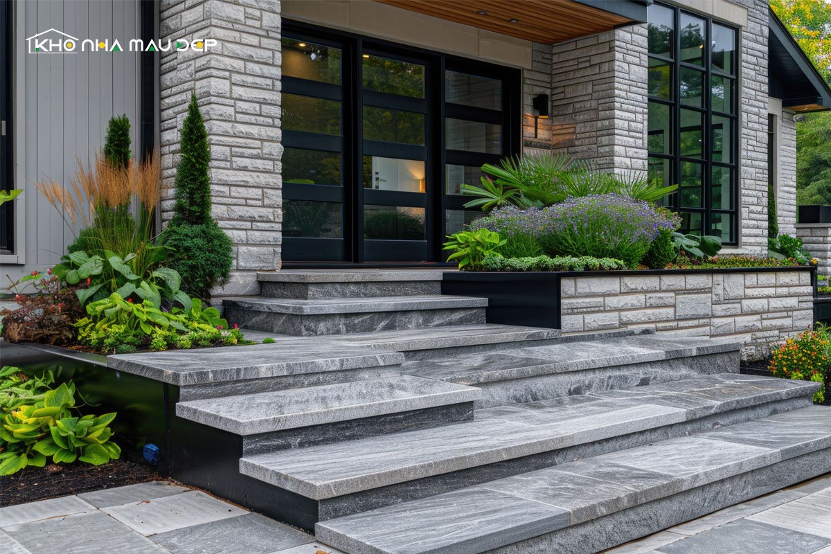 Lựa chọn màu sắc và hoa văn của bậc tam cấp hài hoà với tổng thể công trình