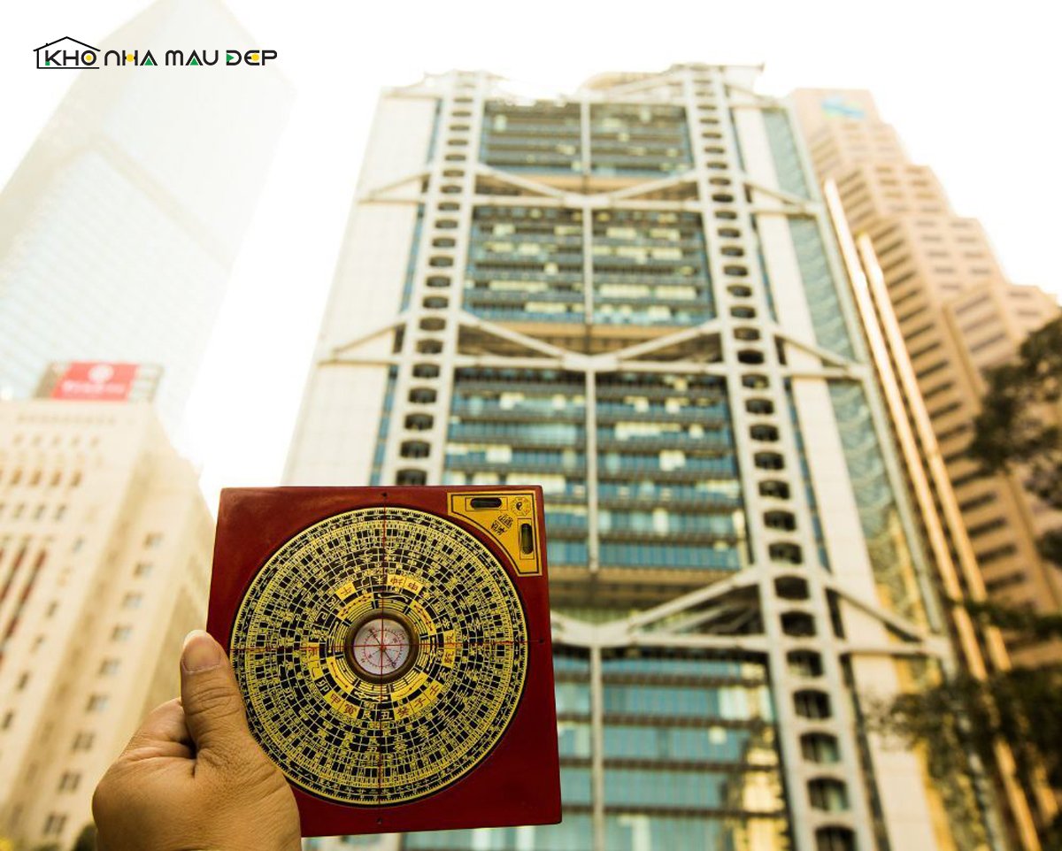 Cách xác định hướng nhà bằng la bàn